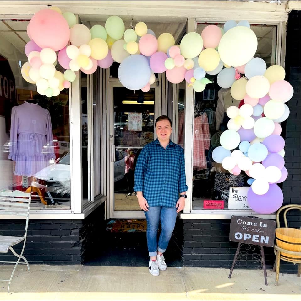 Winn Chamber of Commerce & Tourism Business of the Week BARN DOOR